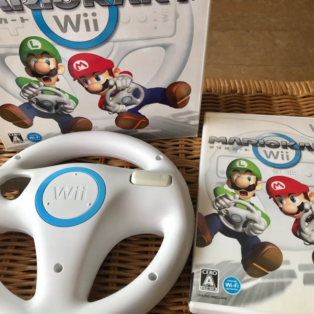 Wii  マリオカート エンタメ/ホビーのゲームソフト/ゲーム機本体(家庭用ゲームソフト)の商品写真