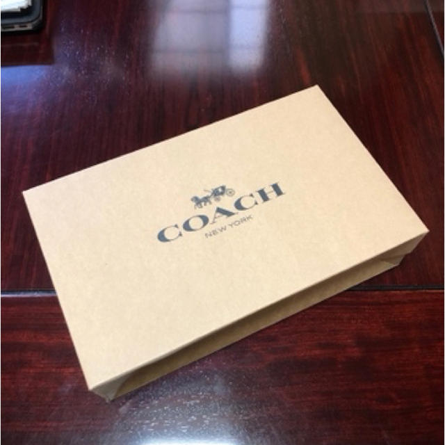 COACH(コーチ)の☆美品☆ COACH(コーチ) ギフトボックス ♪♪ レディースのバッグ(ショップ袋)の商品写真