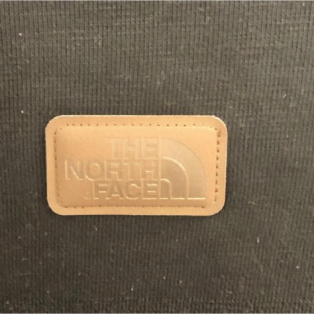 THE NORTH FACE(ザノースフェイス)のノースフェイス　トレーナー　ブラック×チャコールグレー　メンズXL メンズのトップス(スウェット)の商品写真