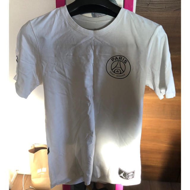 PARIS(パリス)のPSG/ジョーダン　Tシャツ メンズのトップス(Tシャツ/カットソー(半袖/袖なし))の商品写真