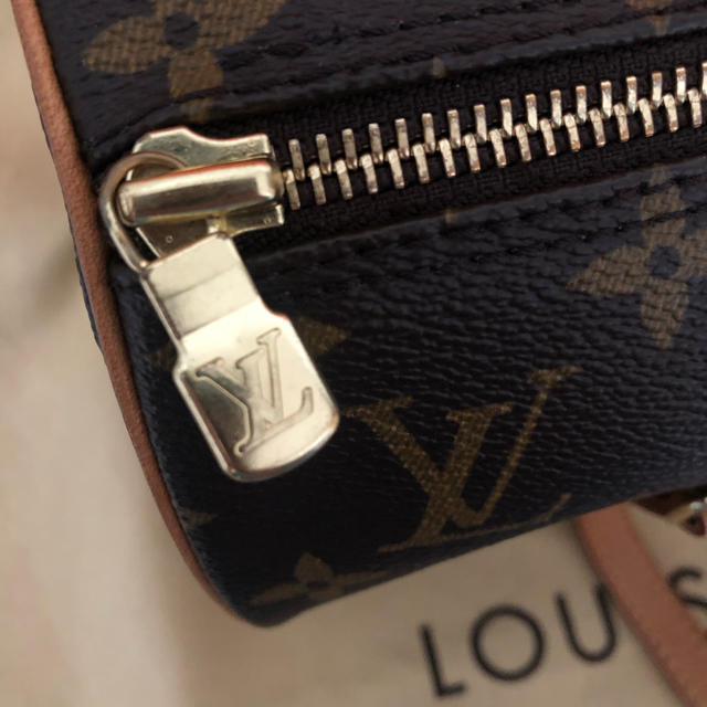 LOUIS VUITTON(ルイヴィトン)のルイヴィトン　パピヨン30 レディースのバッグ(ハンドバッグ)の商品写真