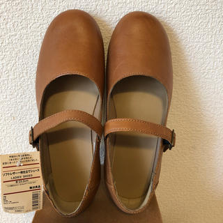 ムジルシリョウヒン(MUJI (無印良品))の無印良品　ソフトレザー　ストラップシューズ　23.5cm 未使用(ローファー/革靴)