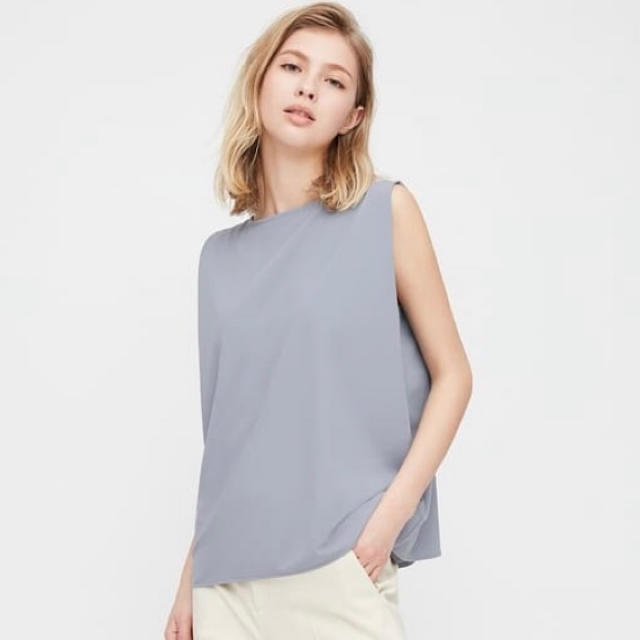 UNIQLO(ユニクロ)の新品タグ付き　ユニクロ　クレープジャージーT (ノースリーブ) レディースのトップス(Tシャツ(半袖/袖なし))の商品写真