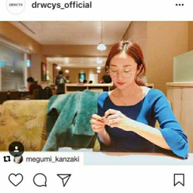 DRWCYS(ドロシーズ)のボンジュールさま専用☆DRWCYS💖前後2wayフレアスリーブニットワンピース レディースのワンピース(ひざ丈ワンピース)の商品写真