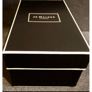 ジョーマローン(Jo Malone)のホリデーセール！【Jo Malone】箱付ボディーソープ(スクラブ入り)(ボディソープ/石鹸)