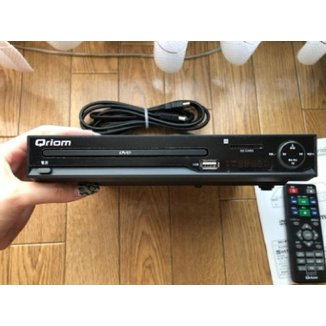 山善(ヤマゼン)のQriom DVDプレイヤー スマホ/家電/カメラのテレビ/映像機器(DVDプレーヤー)の商品写真