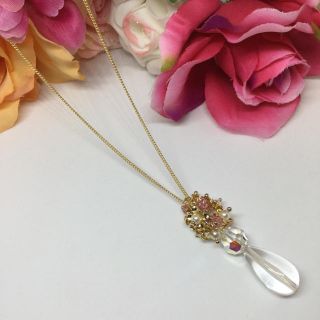 スワロフスキー(SWAROVSKI)のメタリックフラワーゴールドネックレス(ネックレス)