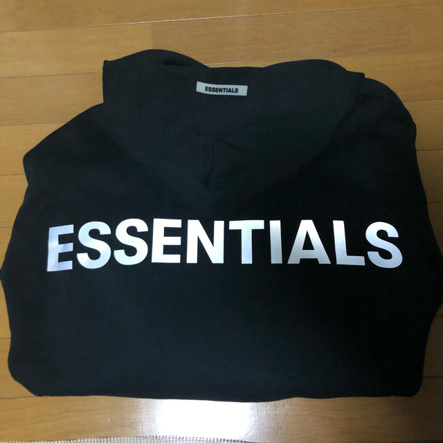 essentials hoodie リフレクター