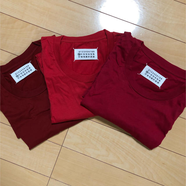 Maison Martin Margiela(マルタンマルジェラ)のマルジェラ  パックTシャツ　赤 メンズのトップス(Tシャツ/カットソー(半袖/袖なし))の商品写真