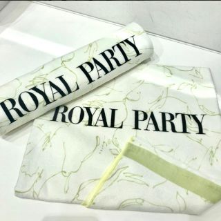 ロイヤルパーティー(ROYAL PARTY)のロイヤルパーティ　ノベルティ　バスタオル(タオル/バス用品)