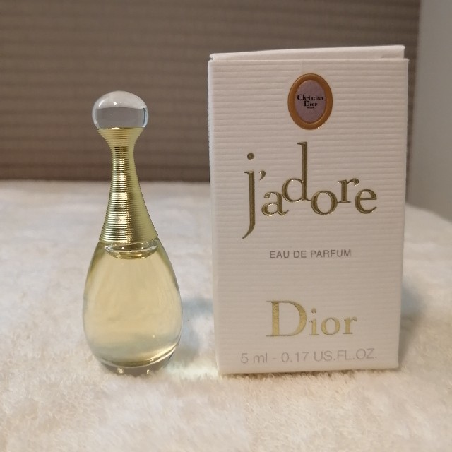 Christian Dior(クリスチャンディオール)のディオール　香水　ディオール　ジャドール　ディオール　パルファン コスメ/美容の香水(香水(女性用))の商品写真