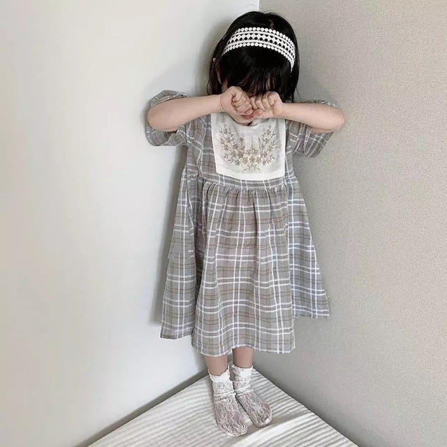 90刺繍ワンピース 80ロンパース キッズ/ベビー/マタニティのキッズ服女の子用(90cm~)(ワンピース)の商品写真