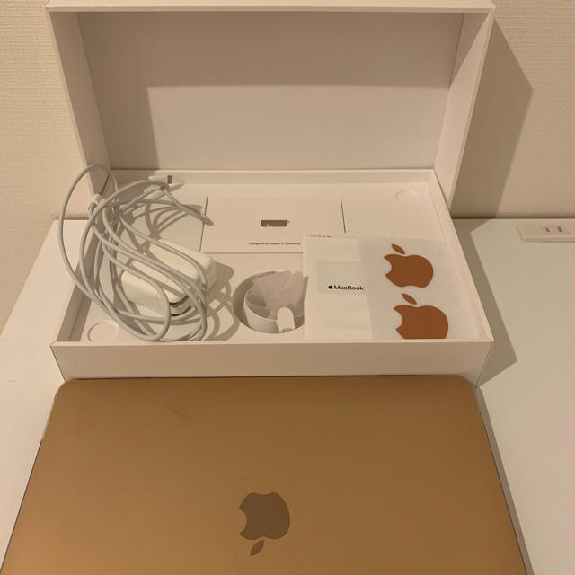 MacBook Air 2018 ゴールドスマホ/家電/カメラ