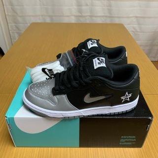 ナイキ(NIKE)の【値下げしました】NIKE SUPREME DUNK LOW SB(スニーカー)