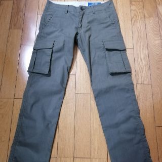 メンズビギ(MEN'S BIGI)のMEN'S BIGI　✨カーキ色カーゴパンツ👖S(ワークパンツ/カーゴパンツ)