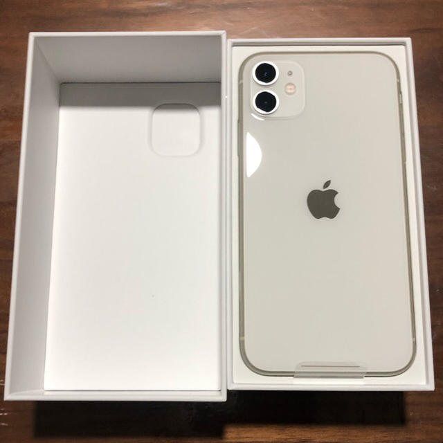 iPhone11 128GB 白　新品未使用　開封済み