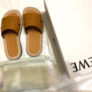 ロエベ(LOEWE)のLOEWE  Perforated Anagram Mule  uka様専用(サンダル)