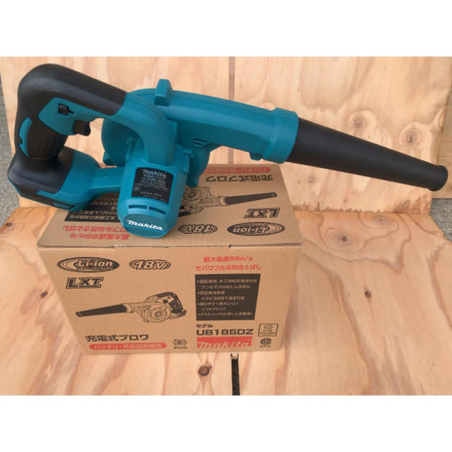 Makita - 新品未使用！マキタ18v充電式ブロワ(本体のみ) UB185DZの通販 by ひで's shop｜マキタならラクマ