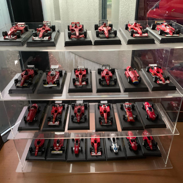 バーゲンで Ferrari - 公式F1フェラーリコレクション　1〜131号 模型+プラモデル