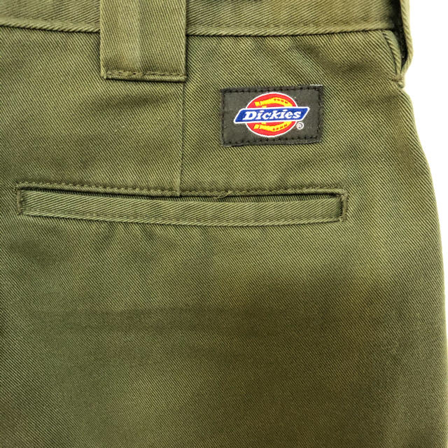 Dickies(ディッキーズ)のディッキーズ　Dickies チノパン　カーキ　UM874 メンズのパンツ(チノパン)の商品写真