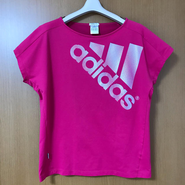 adidas(アディダス)のadidas アディダス Tシャツ トレーニング スポーツ レディースのトップス(Tシャツ(半袖/袖なし))の商品写真