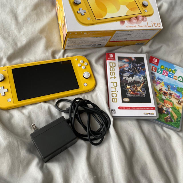 Switch lite イエロー　（保証付）