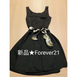 フォーエバートゥエンティーワン(FOREVER 21)の新品★Forever21 ワンピース(ひざ丈ワンピース)