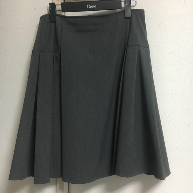 ルネ スカート タグ付きお値下げ - ひざ丈スカート