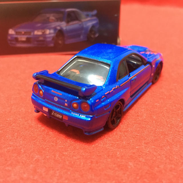 トミカ プレミアム 大全 R34 GT-R-