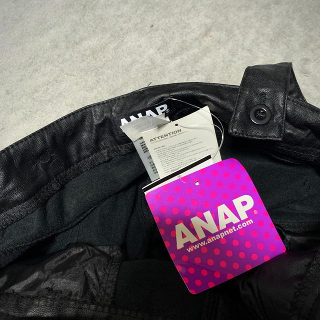 ANAP(アナップ)のサロペット レザー レディースのパンツ(サロペット/オーバーオール)の商品写真