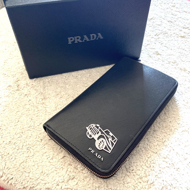 《限定値下げ》PRADA　長財布