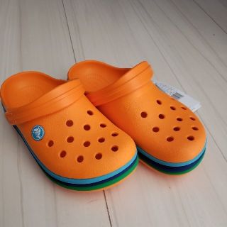 クロックス(crocs)のお値下げ済み　新品　クロックス　サンダル　19センチ(サンダル)