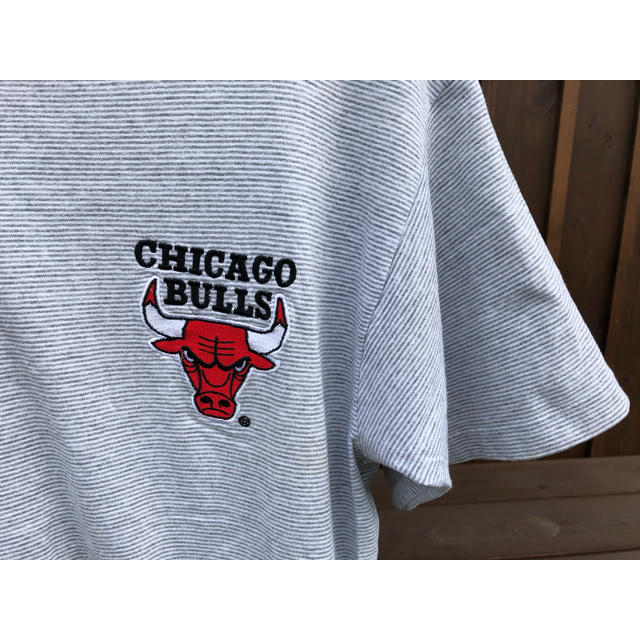 Champion(チャンピオン)のUSA製　logo7 Chicago bulls シカゴブルズ　tシャツ メンズのトップス(Tシャツ/カットソー(半袖/袖なし))の商品写真