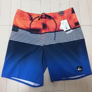 クイックシルバー(QUIKSILVER)の値下げ!【新品、レア品】クイックシルバー　水着(水着)