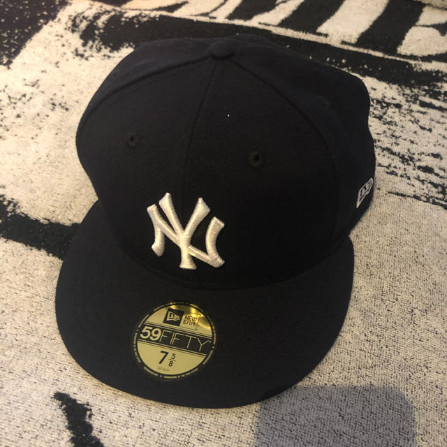 NEW ERA(ニューエラー)のnew era moma NY yankees cap 7 5/8 メンズの帽子(キャップ)の商品写真