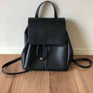 ザラ(ZARA)のZARA BASIC リュック(リュック/バックパック)