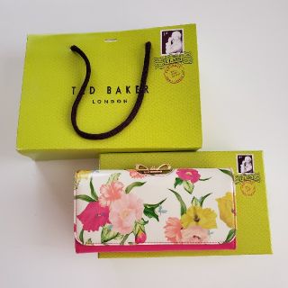 テッドベイカー(TED BAKER)の専用ページ(財布)