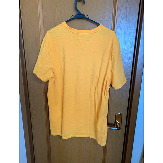 Bershka(ベルシュカ)のBershka Tシャツ yellow メンズのトップス(Tシャツ/カットソー(半袖/袖なし))の商品写真