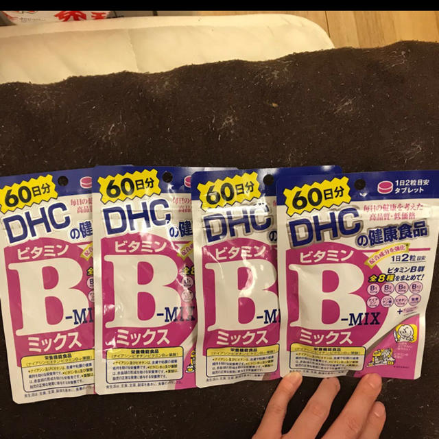 DHC(ディーエイチシー)のDHCビタミンBミックス60日分x4個 食品/飲料/酒の健康食品(ビタミン)の商品写真