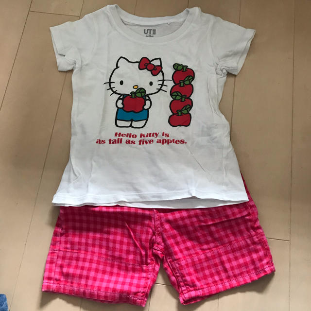 UNIQLO(ユニクロ)のキティーちゃんTシャツとショートパンツのセット キッズ/ベビー/マタニティのキッズ服女の子用(90cm~)(Tシャツ/カットソー)の商品写真