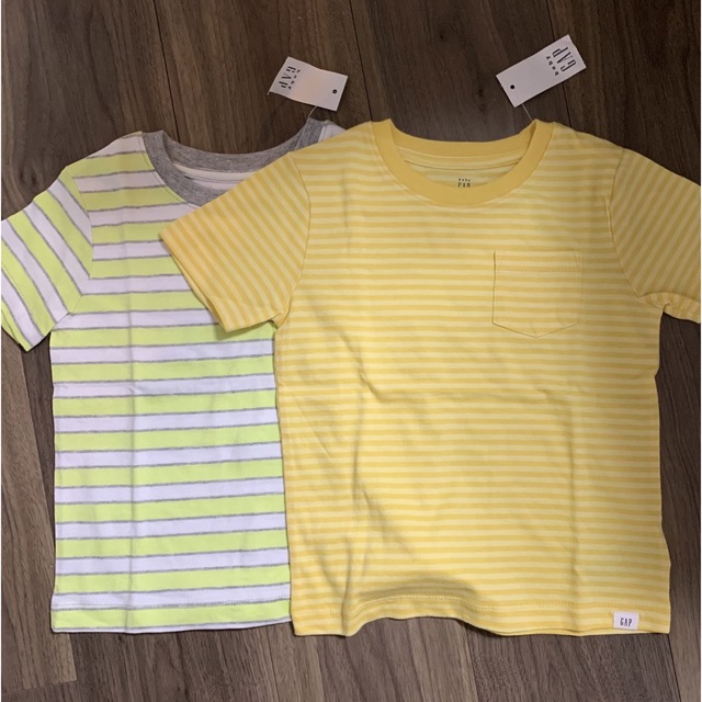 babyGAP(ベビーギャップ)の送料込☆baby GAP☆Tシャツ/90cm/18-24months キッズ/ベビー/マタニティのキッズ服男の子用(90cm~)(Tシャツ/カットソー)の商品写真