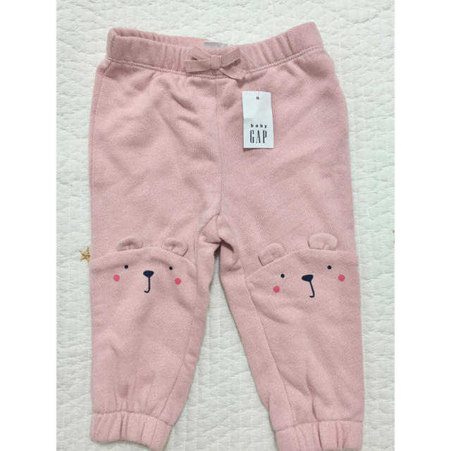 babyGAP(ベビーギャップ)の【新品・未使用】babyGapベビーギャップ女の子長袖パーカー・ズボン上下セット キッズ/ベビー/マタニティのベビー服(~85cm)(ジャケット/コート)の商品写真