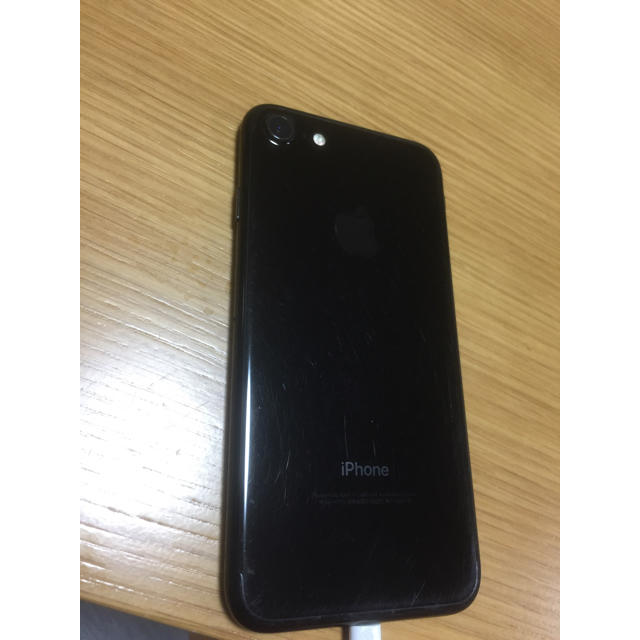 iPhone7 Jet Black 128GB SIMフリー 2