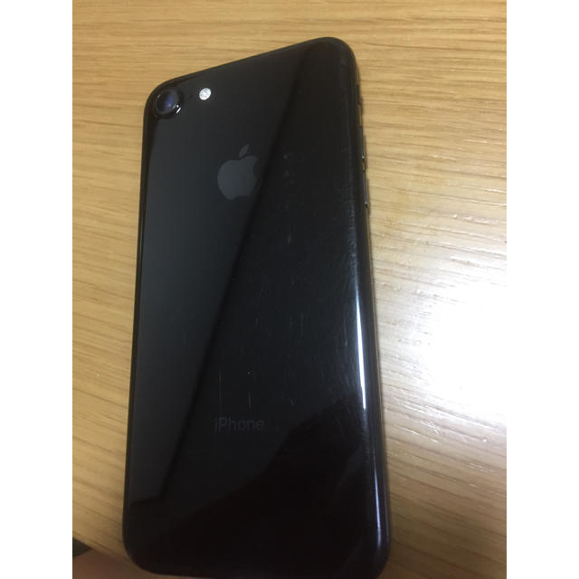 iPhone7 Jet Black 128GB SIMフリー 3