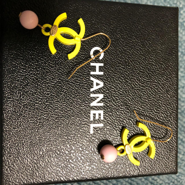 CHANEL(シャネル)のシャネル　　ピアス レディースのアクセサリー(ピアス)の商品写真