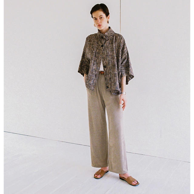 Ameri VINTAGE(アメリヴィンテージ)のClane BRIGHT JERSEY PANTS レディースのパンツ(カジュアルパンツ)の商品写真