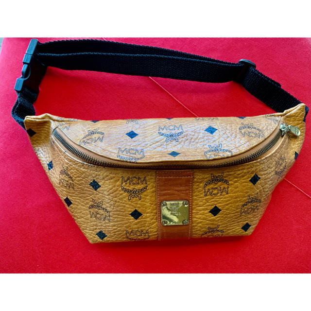 MCM ボディーバッグ - ボディバッグ/ウエストポーチ