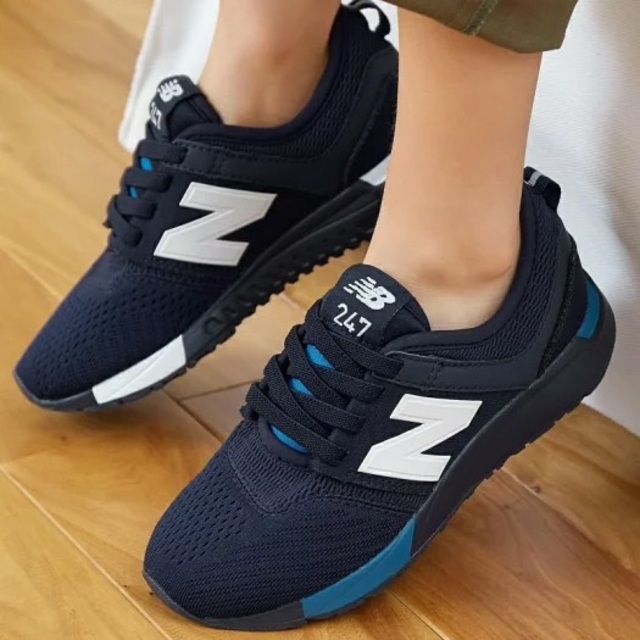 New Balance(ニューバランス)の※専用※NEW BALANCE  KA24719㎝ キッズ/ベビー/マタニティのキッズ靴/シューズ(15cm~)(スニーカー)の商品写真