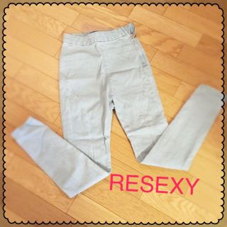 リゼクシー(RESEXXY)のRESEXY スキニーパンツ(デニム/ジーンズ)