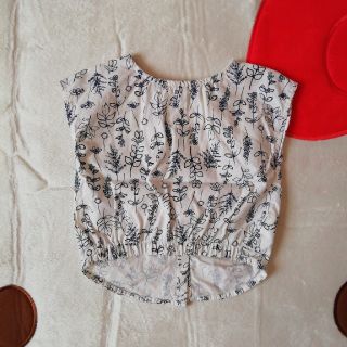 オールドネイビー(Old Navy)の専用★OLD  NAVY　花柄ブラウス　12-18M(シャツ/カットソー)